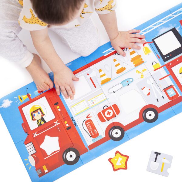 Puzzle z dziurką <br> Wóz strażacki