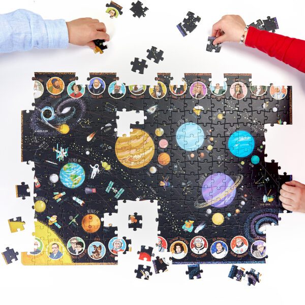 puzzle układa słoneczny